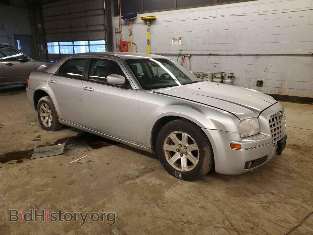 2007 CHRYSLER 300 - VIN: 2C3KA53G07H747846 - Фото 4