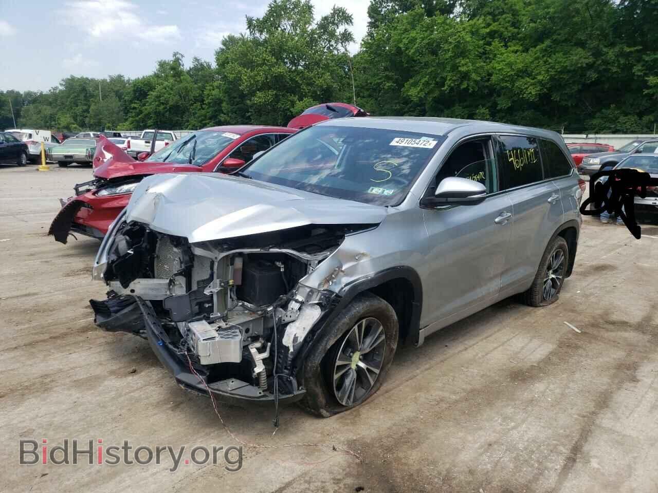 2018 TOYOTA HIGHLANDER - VIN: 5TDBZRFH9JS842995 - Фото 2