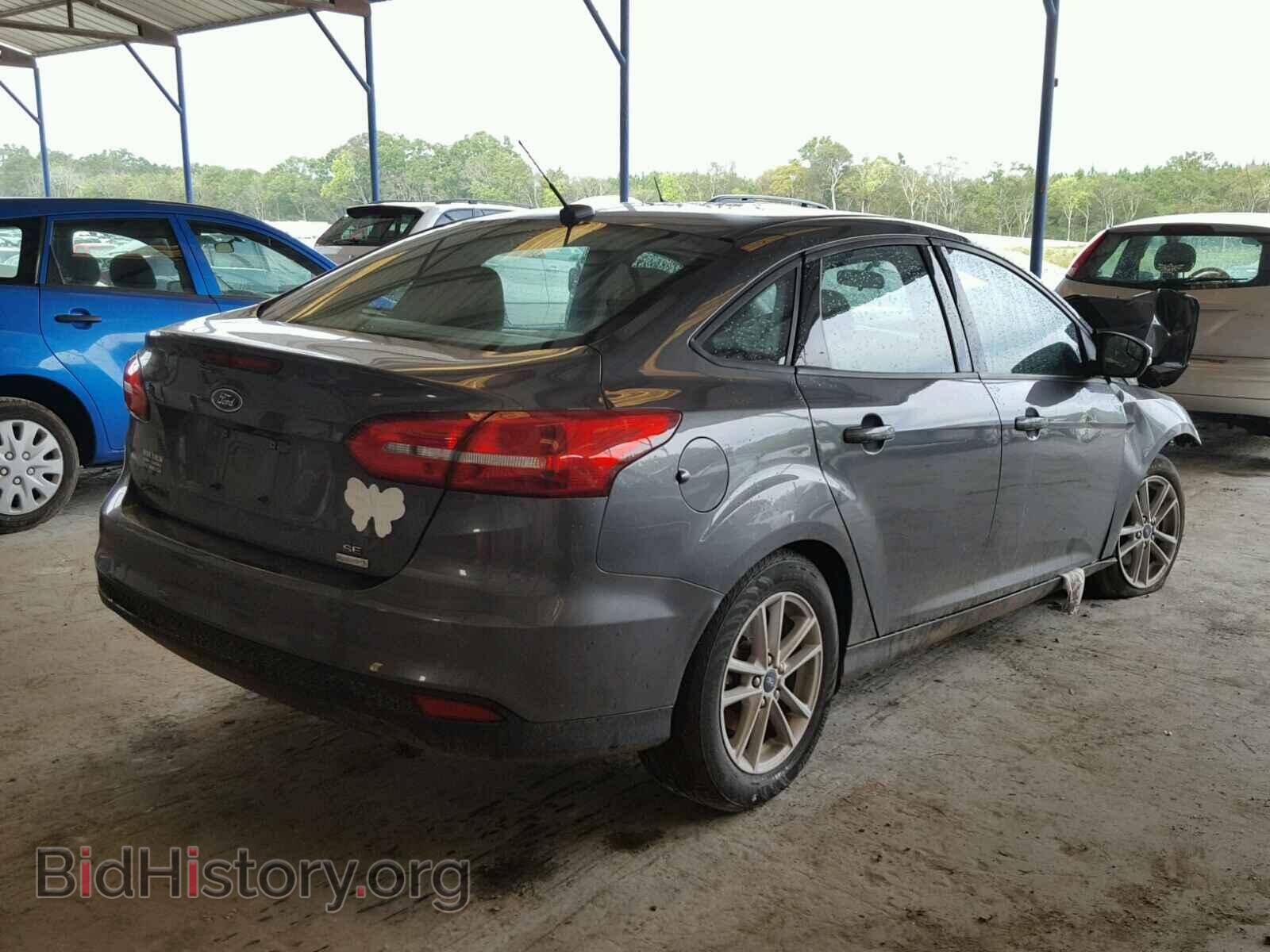 2017 FORD FOCUS - VIN: 1FADP3FEXHL234342 - Photo 4