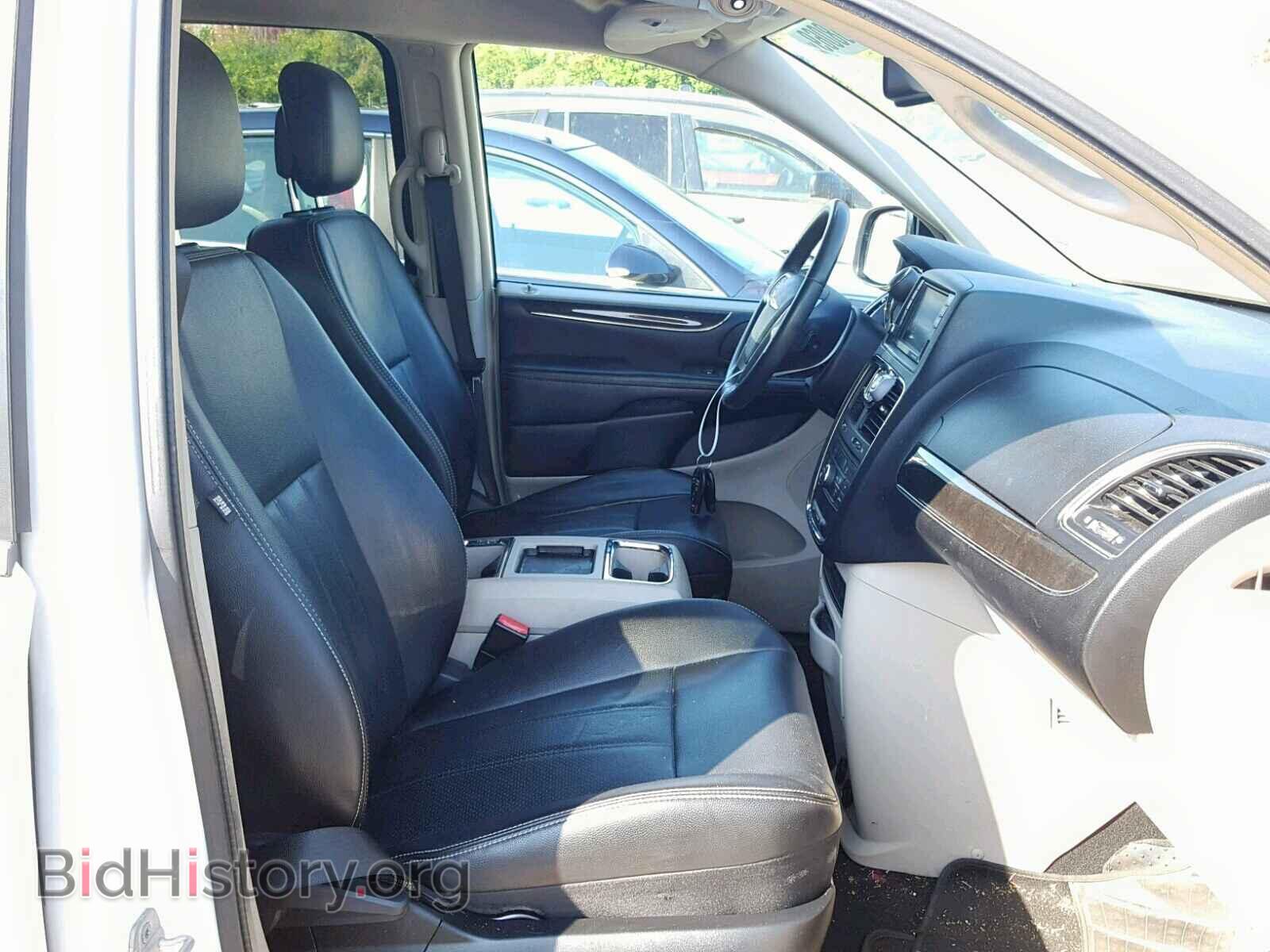 2012 CHRYSLER TOWN & COU - VIN: 2C4RC1BG3CR363725 - Фото 5