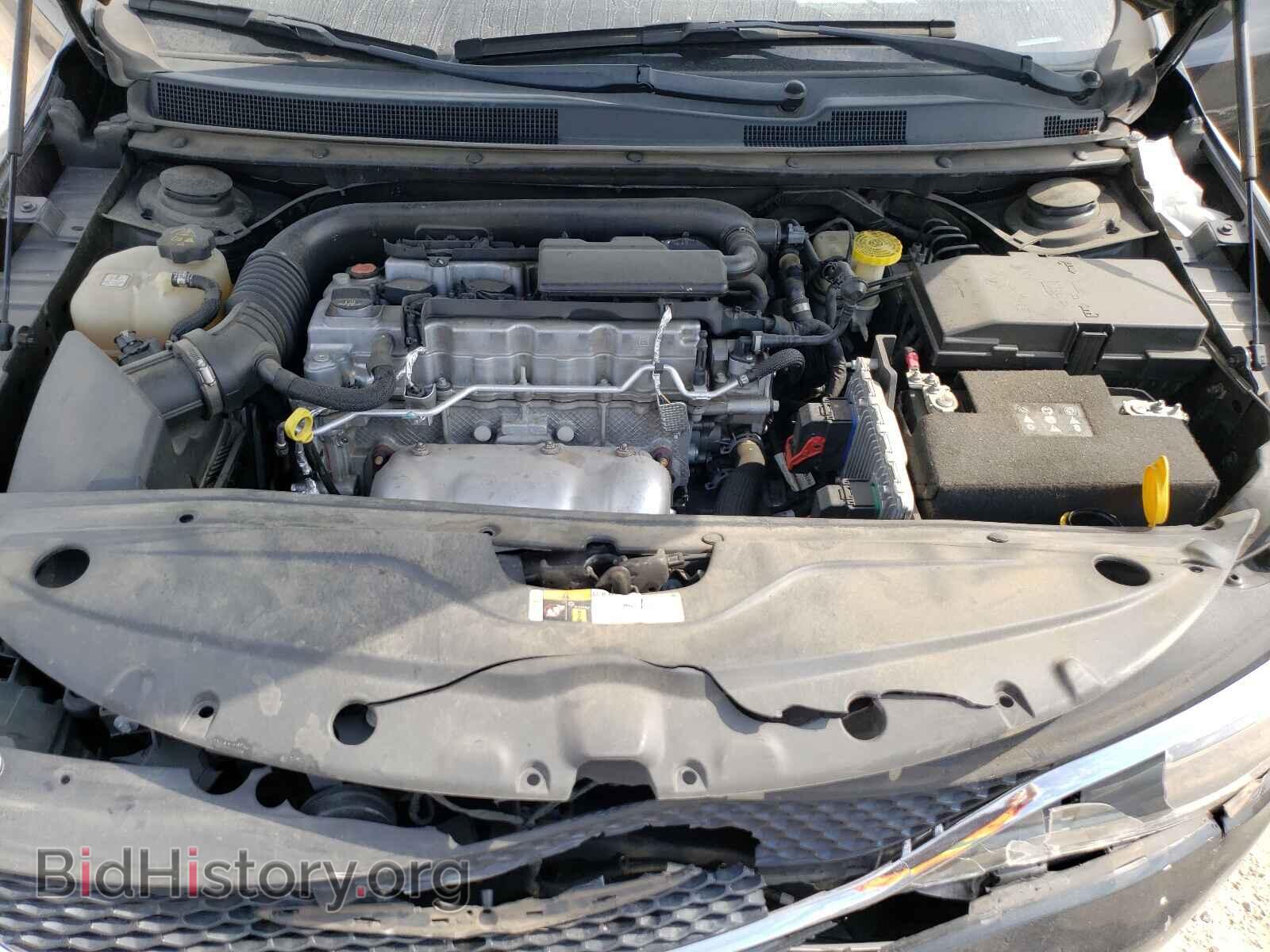 2017 CHRYSLER 200 - VIN: 1C3CCCFB7HN508564 - Photo 7