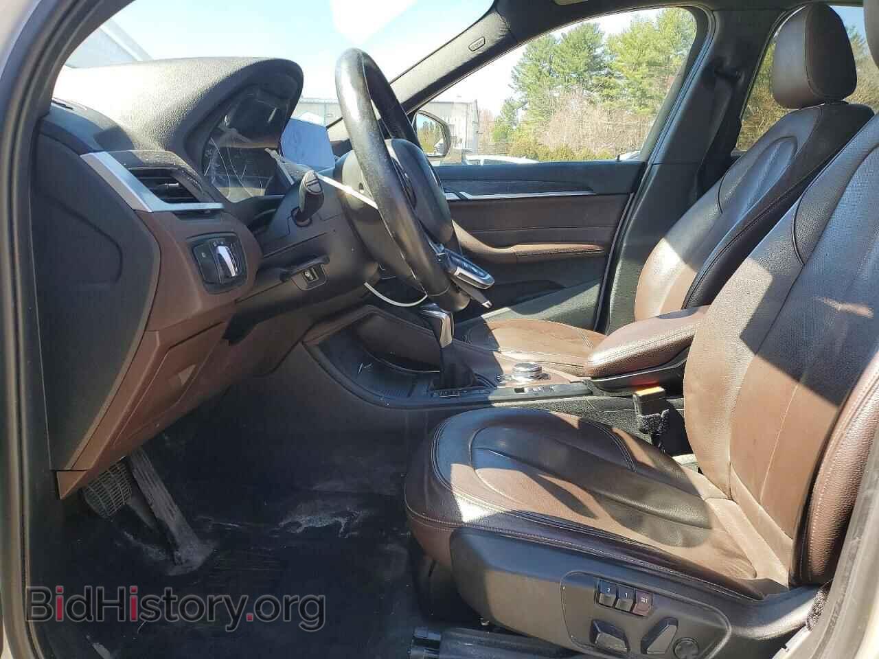2017 BMW X1 - VIN: WBXHT3C37H5F79865 - Фото 7