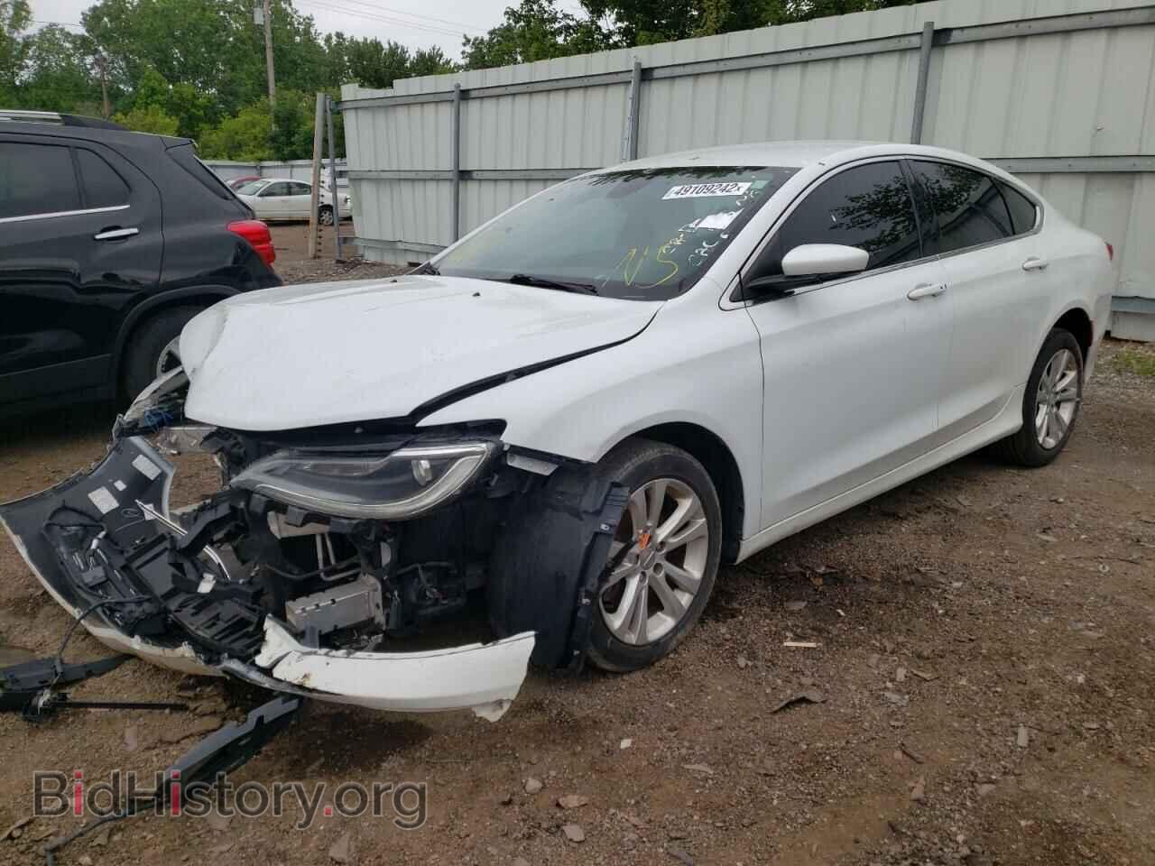2015 CHRYSLER 200 - VIN: 1C3CCCAB9FN724047 - Фото 2