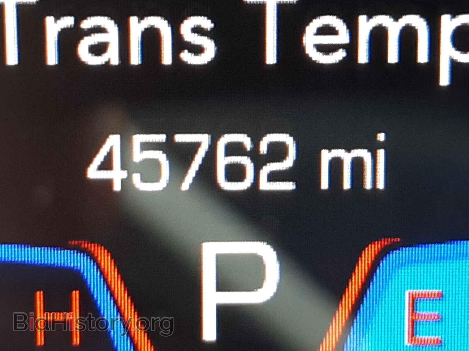 2019 CHRYSLER 300 - VIN: 2C3CCABG5KH661143 - Фото 8