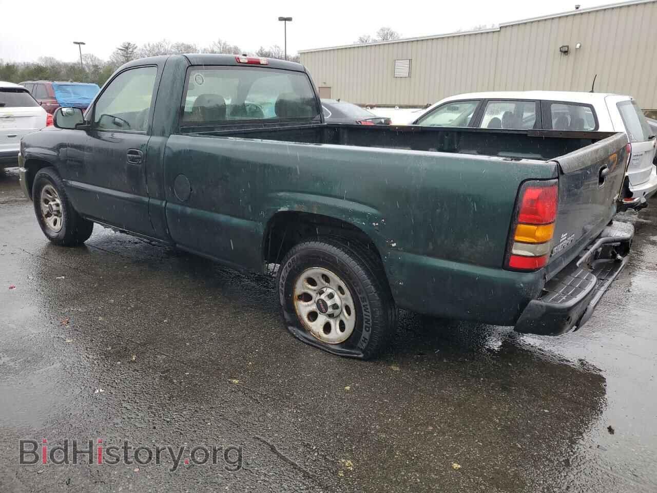 2005 GMC SIERRA - VIN: 1GTEC14X55Z153681 - Фото 2