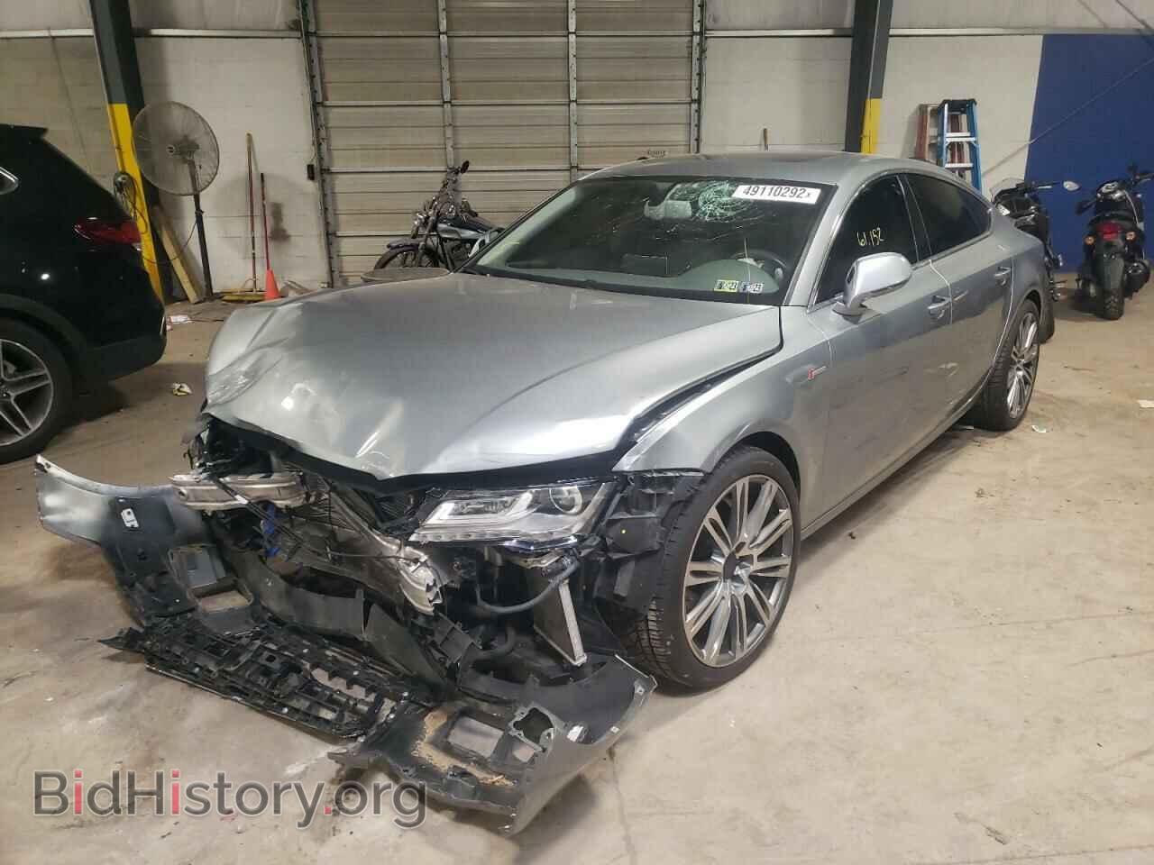 2012 AUDI A7 - VIN: WAUYGAFC2CN083571 - Фото 2