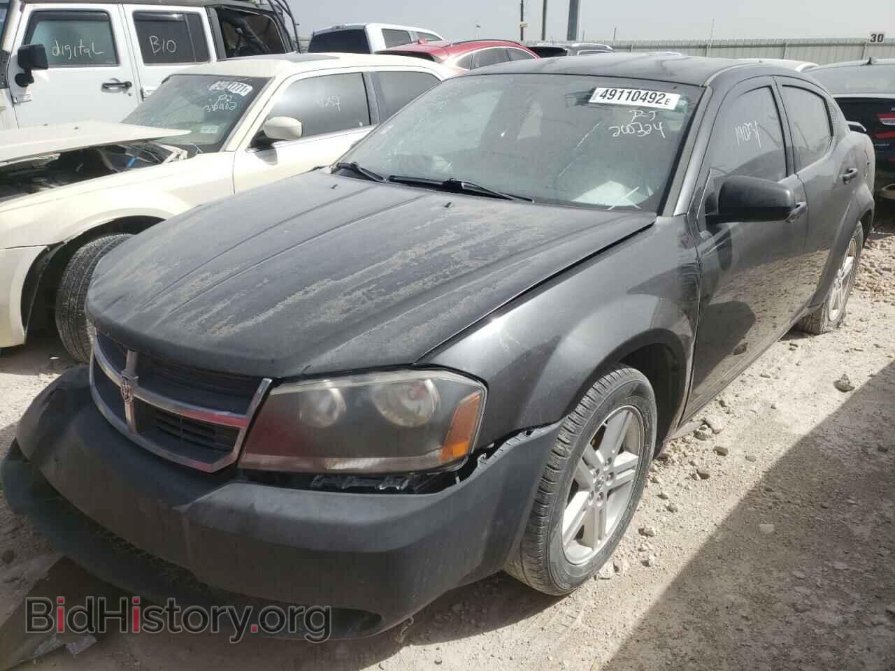2010 DODGE AVENGER - VIN: 1B3CC5FB5AN200324 - Фото 2