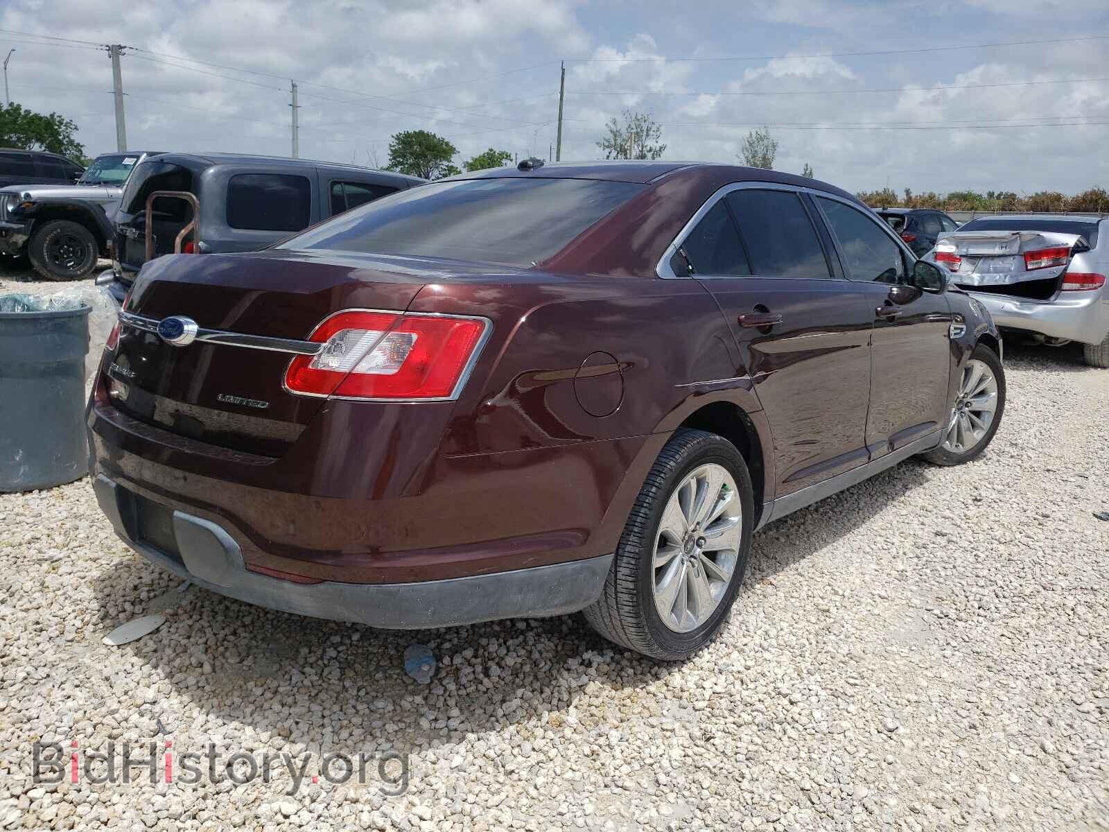 2010 FORD TAURUS - VIN: 1FAHP2FWXAG142215 - Фото 4