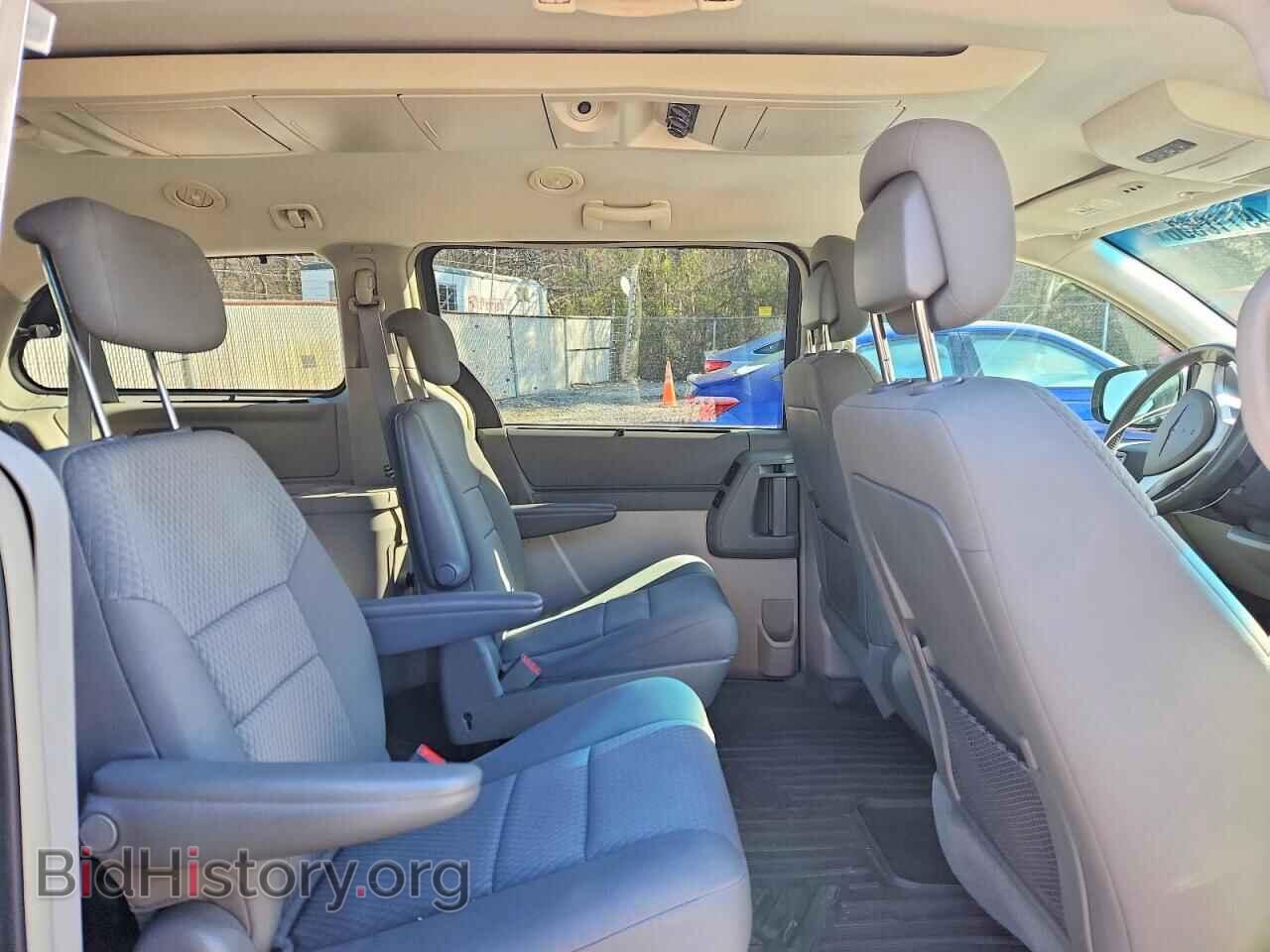 2010 CHRYSLER MINIVAN - VIN: 2A4RR5D17AR344911 - Photo 11