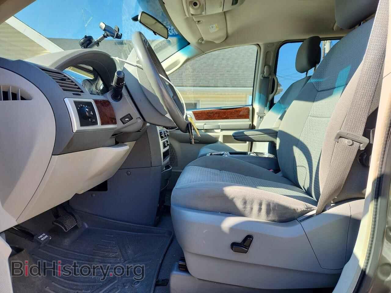 2010 CHRYSLER MINIVAN - VIN: 2A4RR5D17AR344911 - Photo 7