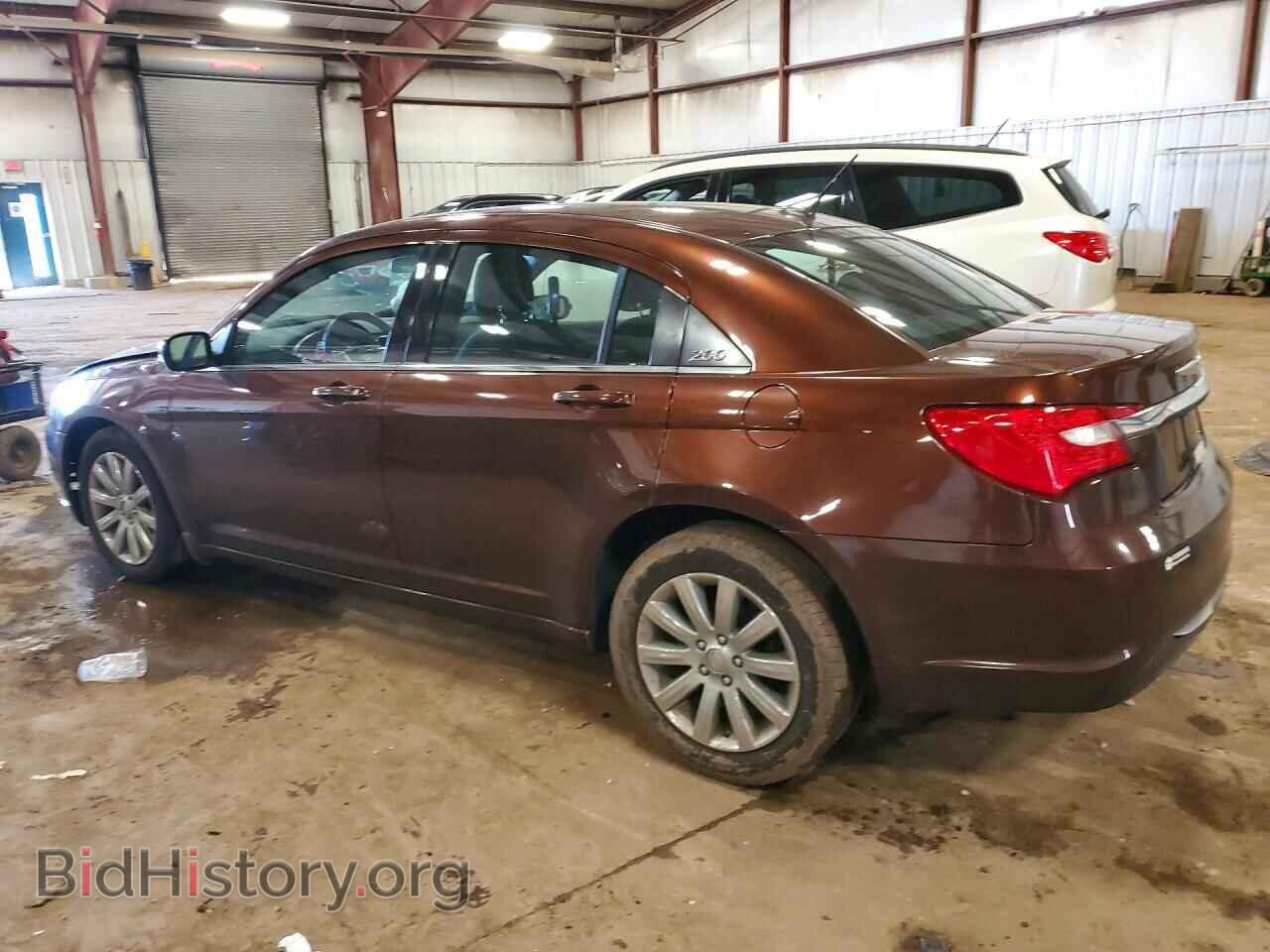 2012 CHRYSLER 200 - VIN: 1C3CCBBB3CN278305 - Фото 2