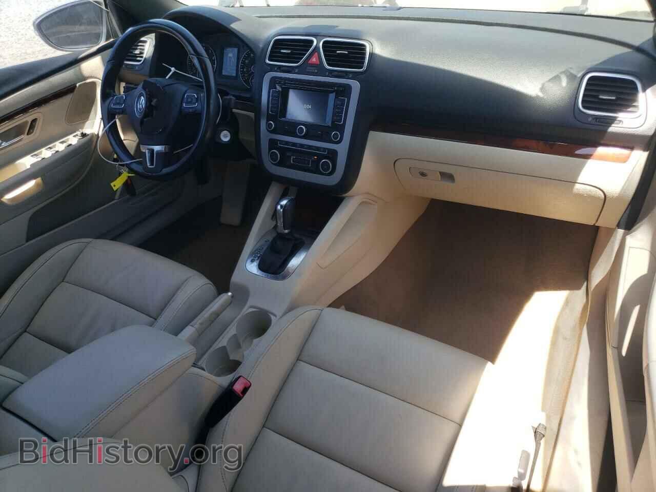 2012 VOLKSWAGEN EOS - VIN: WVWFW7AH2CV010526 - Фото 8
