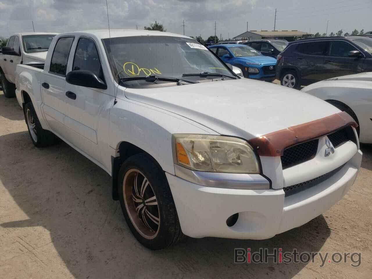 Photo 1Z7HC28K16S582154 - MITSUBISHI RAIDER 2006