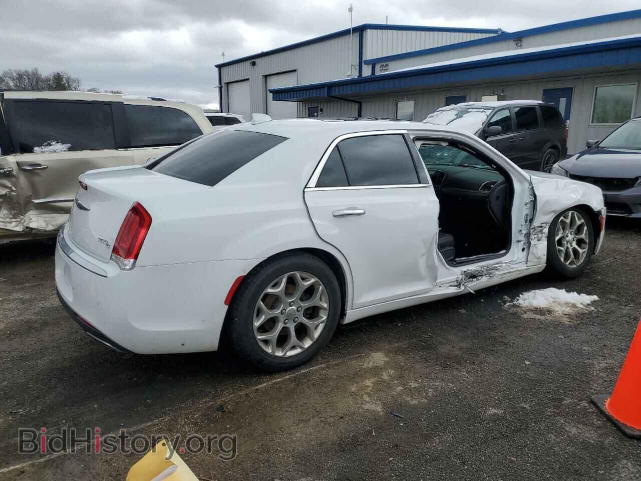 2017 CHRYSLER 300 - VIN: 2C3CCASG6HH648264 - Фото 3