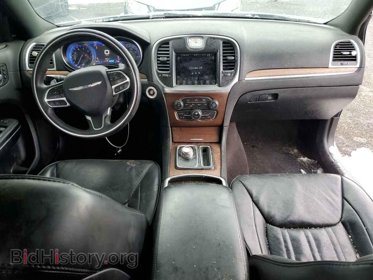 2017 CHRYSLER 300 - VIN: 2C3CCASG6HH648264 - Фото 8