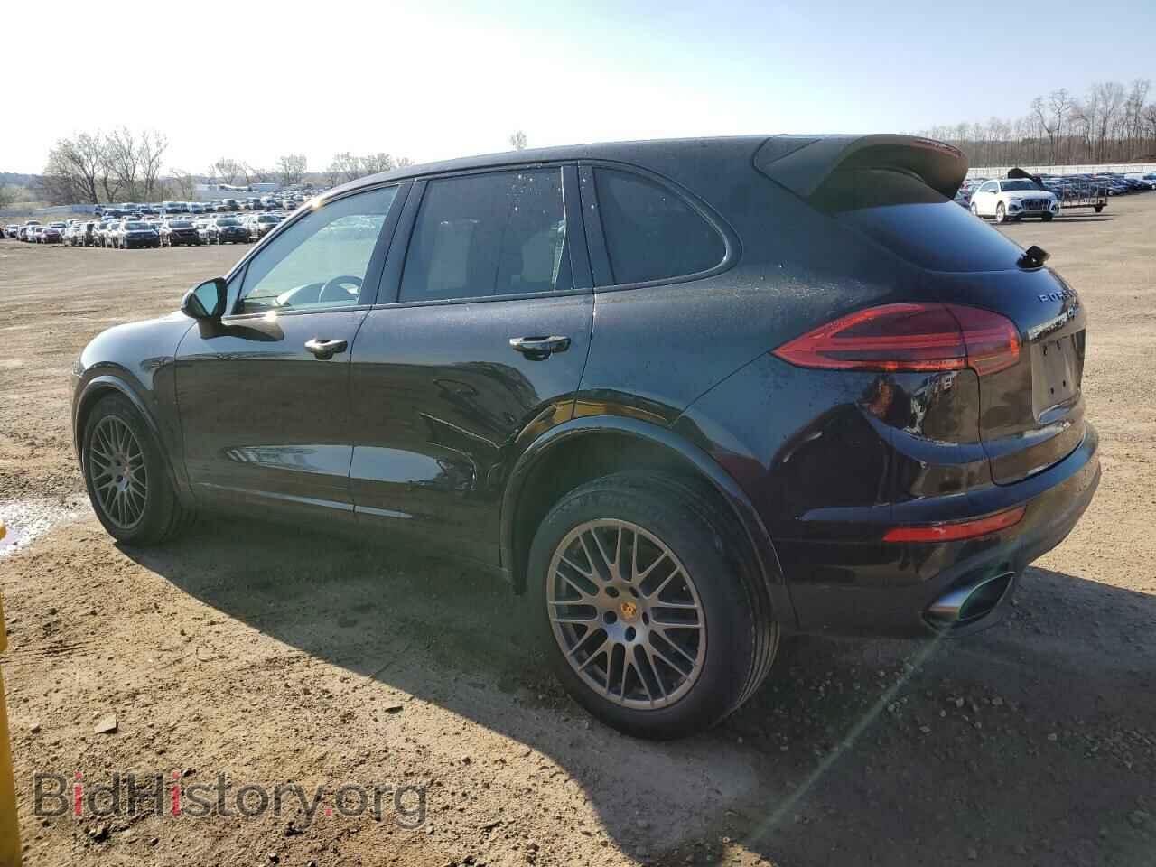 2017 PORSCHE CAYENNE - VIN: WP1AA2A27HKA91182 - Фото 2