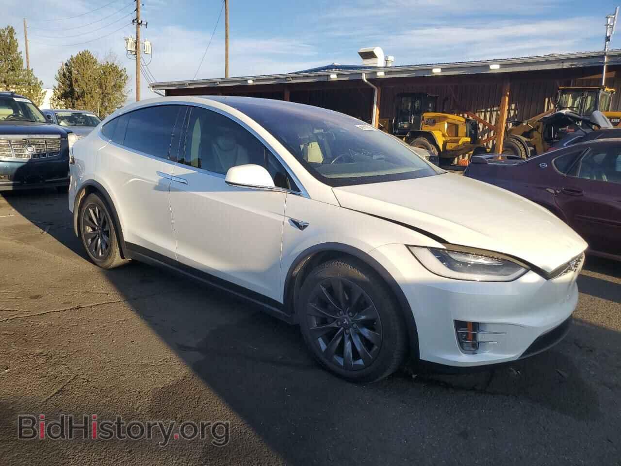 2017 TESLA MODEL X - VIN: 5YJXCDE20HF077701 - Photo 4