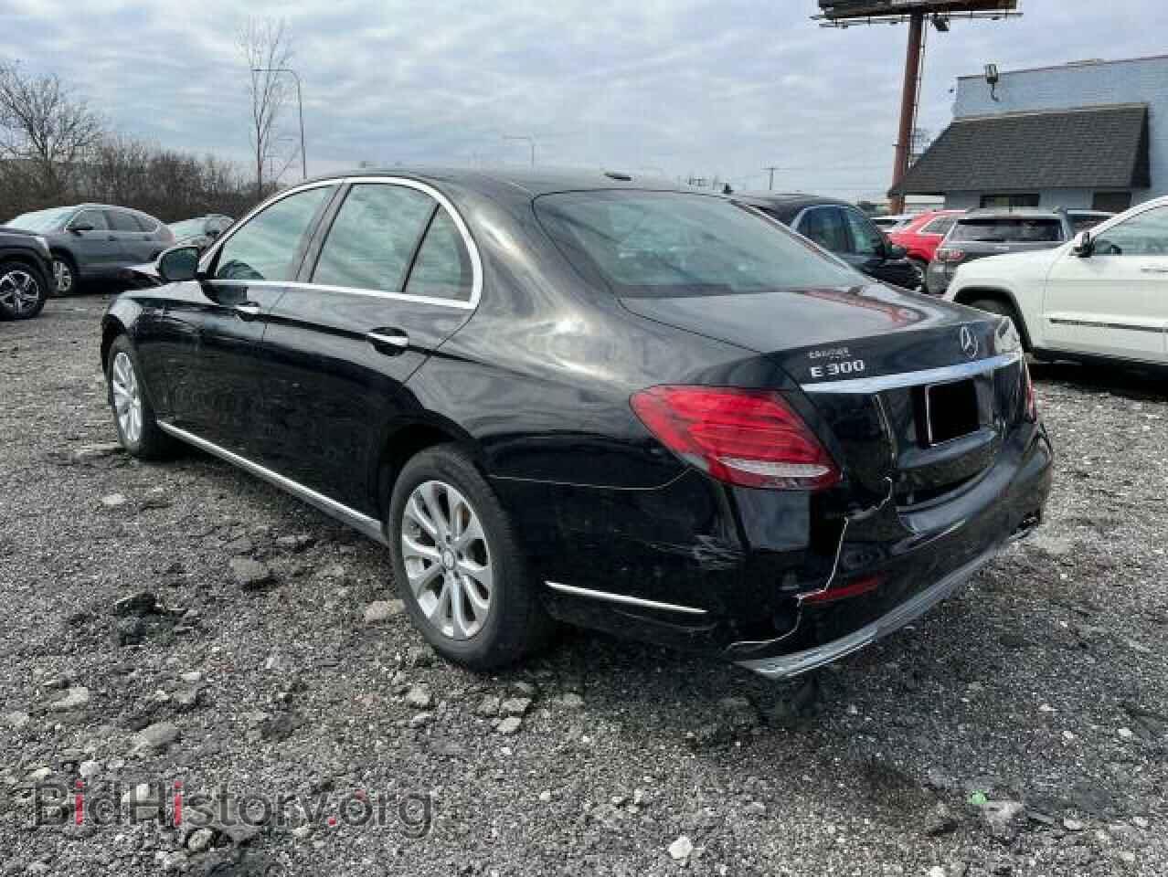 2017 MERCEDES-BENZ E-CLASS - VIN: WDDZF4KB2HA166527 - Фото 3
