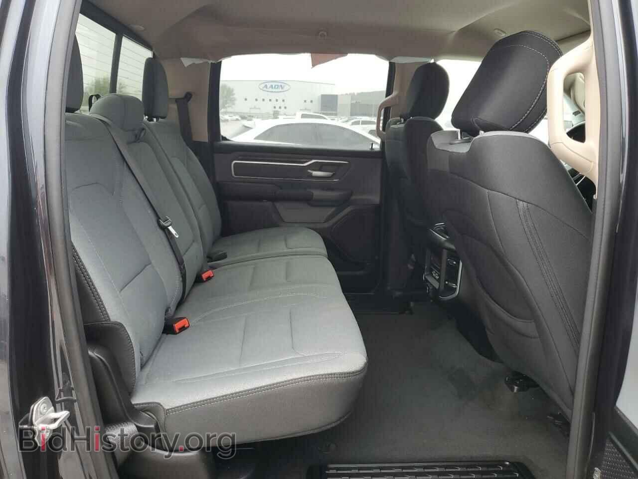 2020 RAM 1500 - VIN: 1C6SRFFT8LN359758 - Фото 10