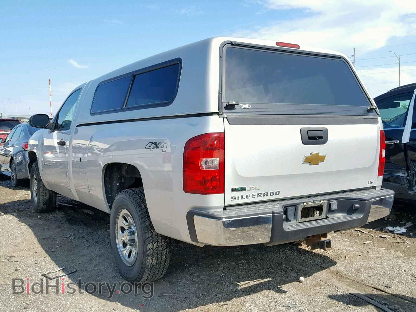 2011 CHEVROLET SILVERADO - VIN: 1GCNKPE05BF136397 - Фото 3