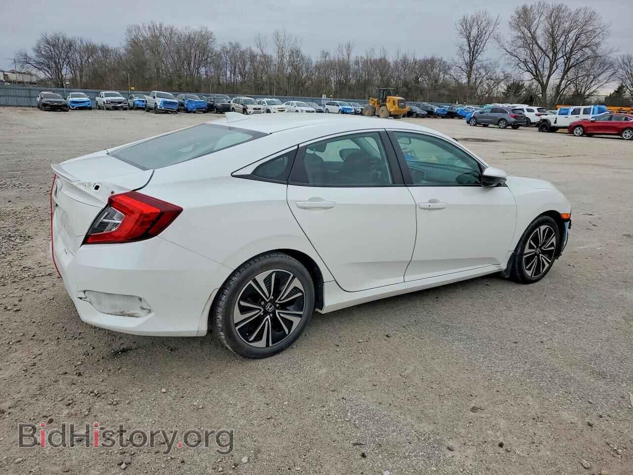 2017 HONDA CIVIC - VIN: 19XFC1E32HE031845 - Фото 3