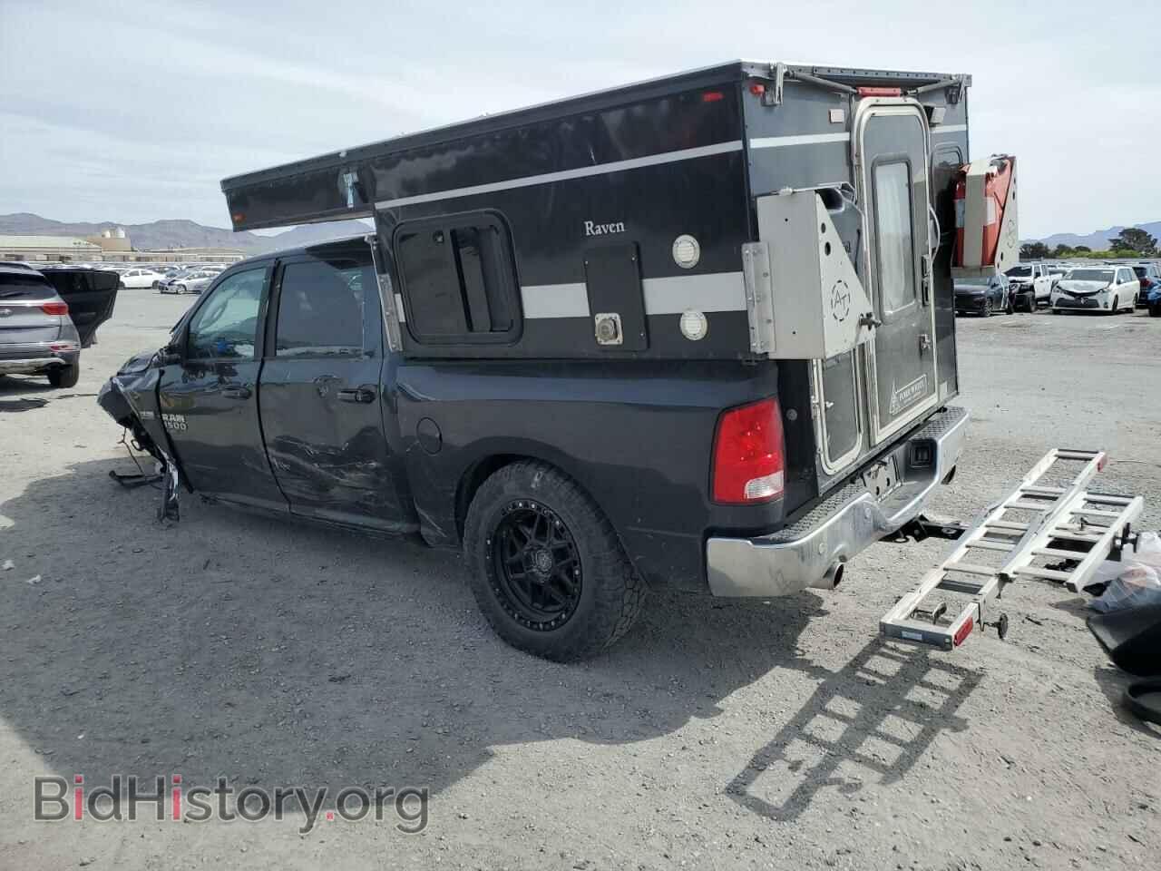 2019 RAM 1500 - VIN: 1C6RR7LT0KS551894 - Photo 2