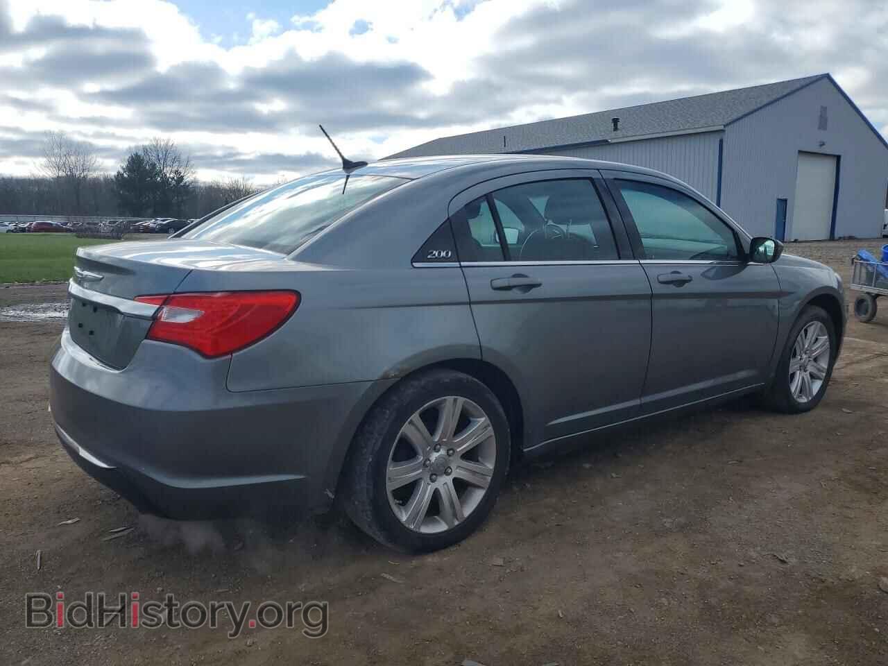2011 CHRYSLER 200 - VIN: 1C3BC1FB3BN611620 - Фото 3