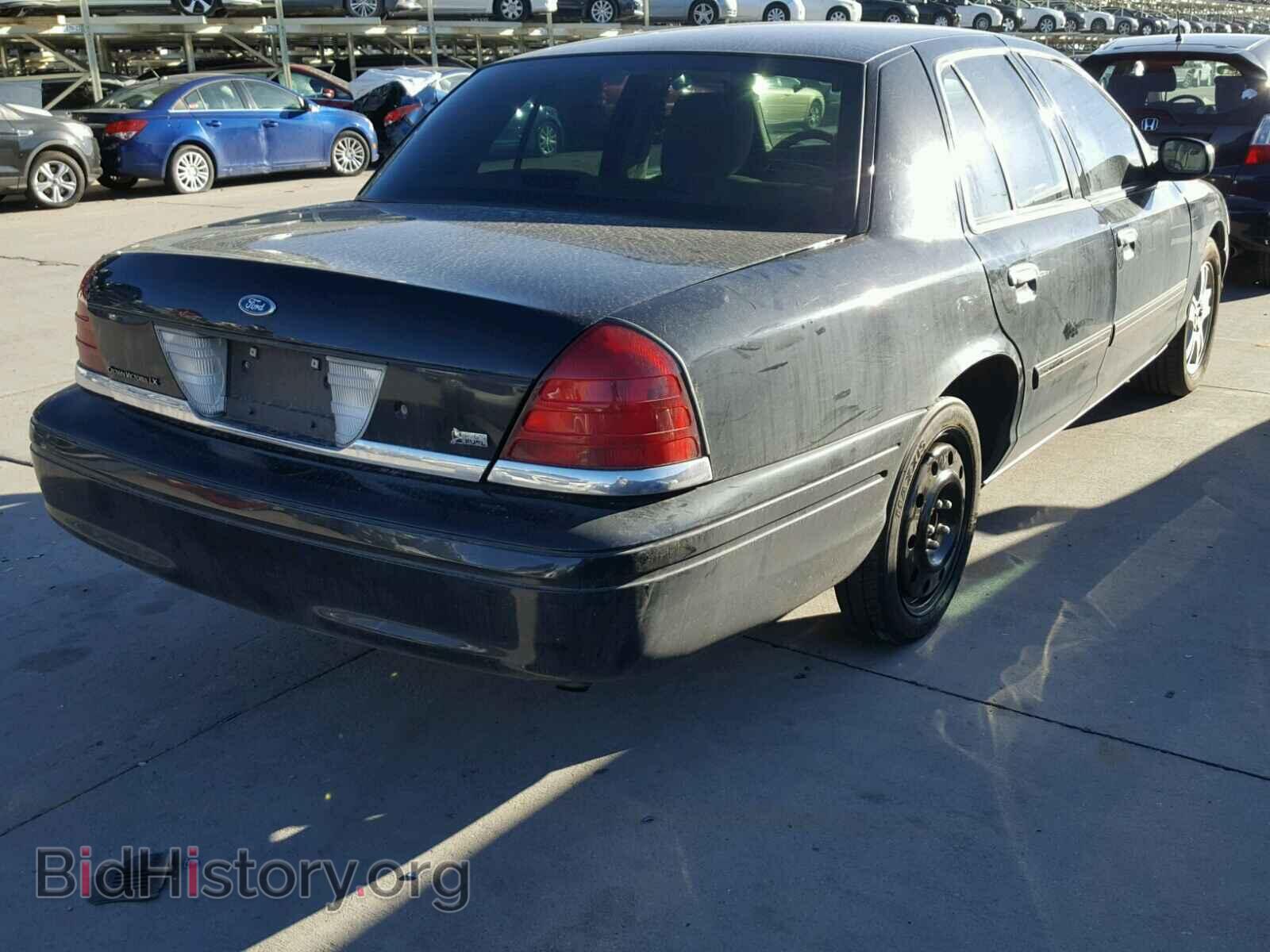 2011 FORD CROWN VIC - VIN: 2FABP7EV5BX128441 - Фото 4