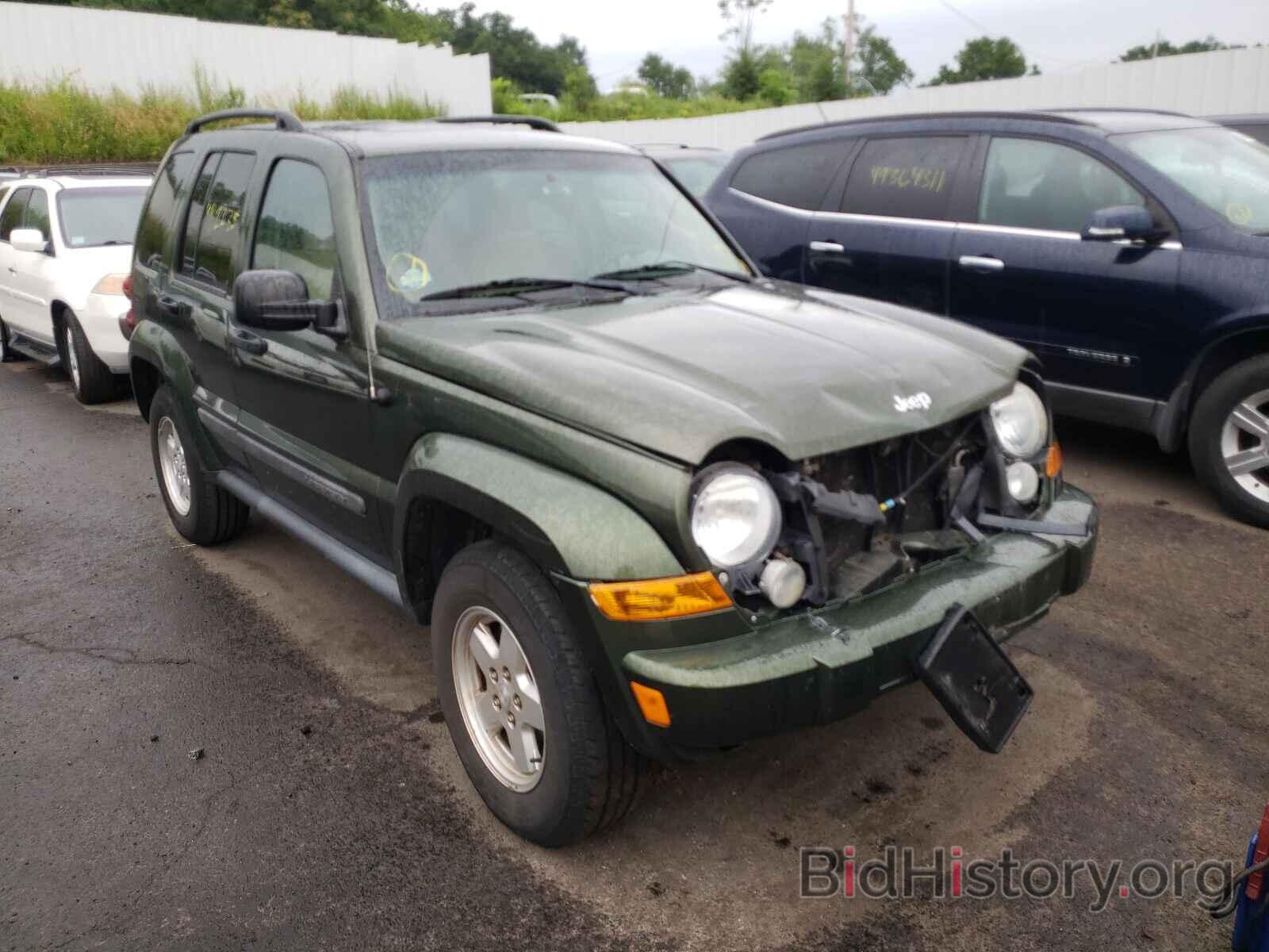 Photo 1J4GL48K37W713494 - JEEP LIBERTY 2007