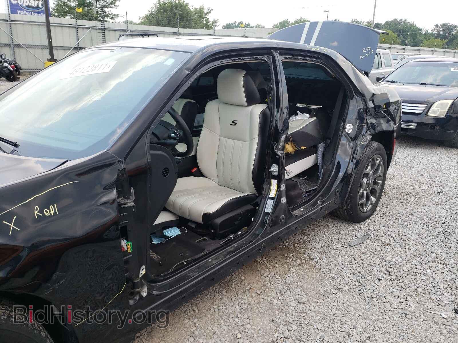 2017 CHRYSLER 300 - VIN: 2C3CCAGGXHH512714 - Фото 10