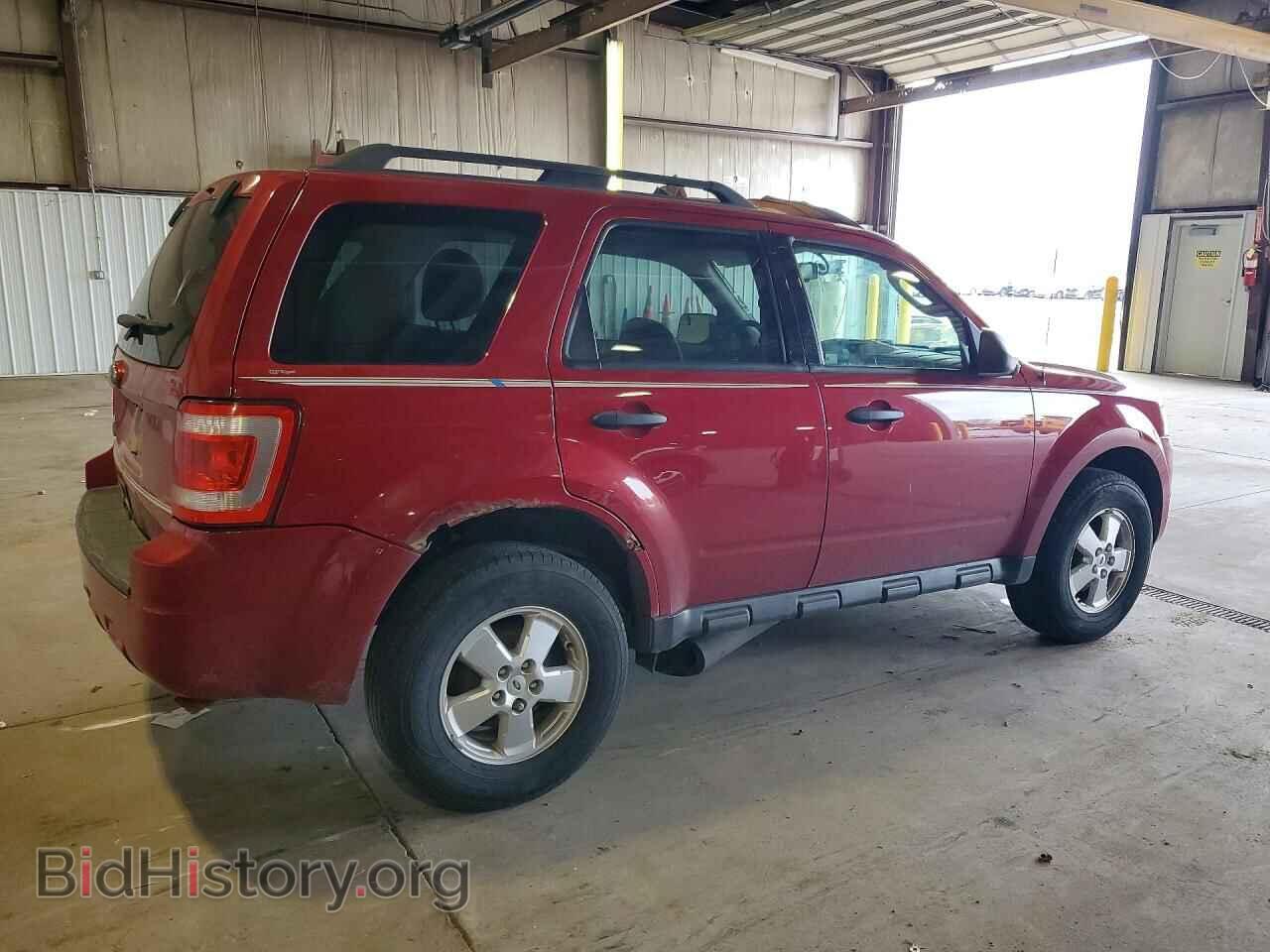 2011 FORD ESCAPE - VIN: 1FMCU9D76BKA48215 - Фото 3