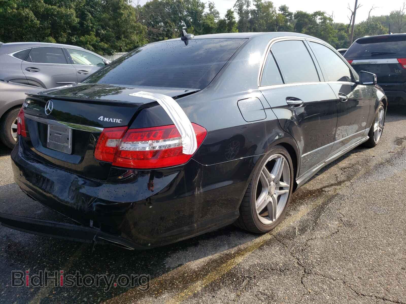 2011 MERCEDES-BENZ E-CLASS - VIN: WDDHF9AB2BA342624 - Фото 4