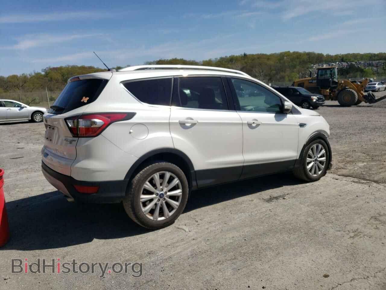 2017 FORD ESCAPE - VIN: 1FMCU9J96HUB37575 - Фото 3