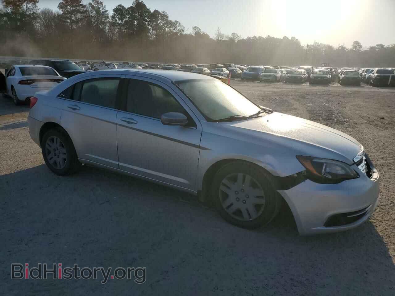 2012 CHRYSLER 200 - VIN: 1C3CCBAG1CN183853 - Фото 4