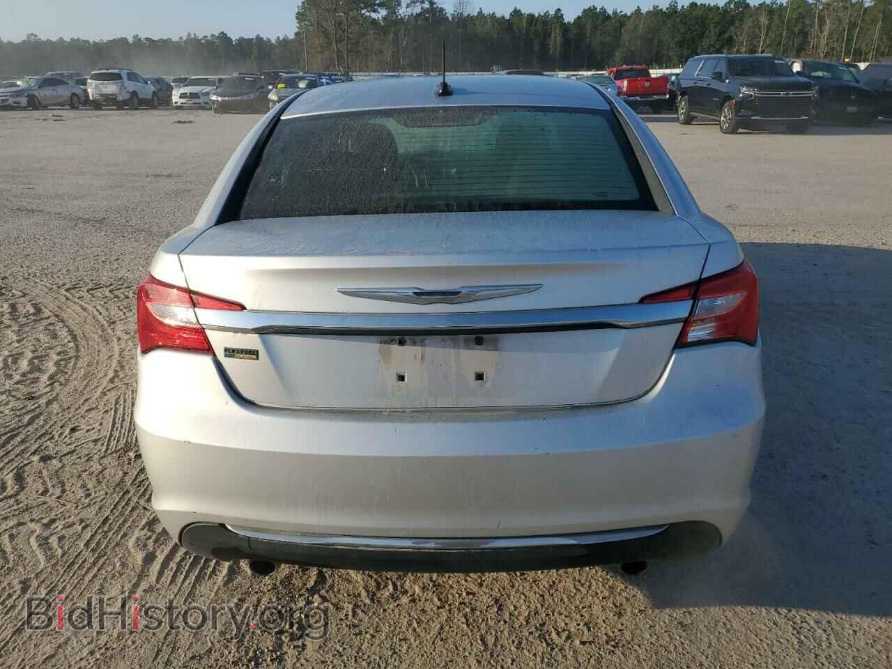 2012 CHRYSLER 200 - VIN: 1C3CCBAG1CN183853 - Фото 6