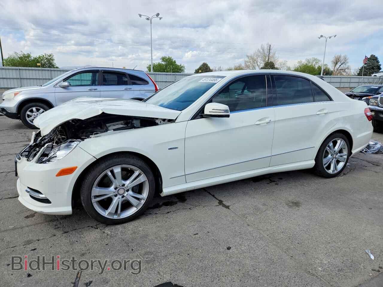 Photo WDDHF8JB8CA638632 - MERCEDES-BENZ E-CLASS 2012