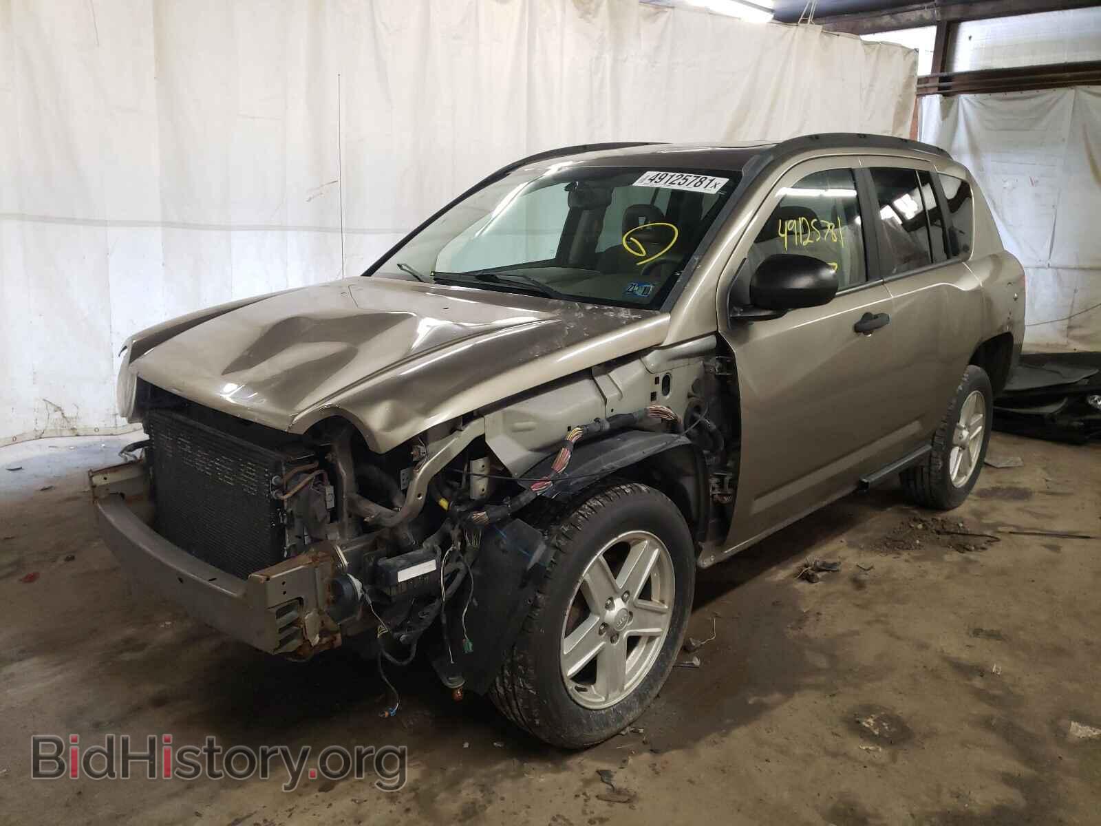 2007 JEEP COMPASS - VIN: 1J8FF47WX7D205573 - Photo 2