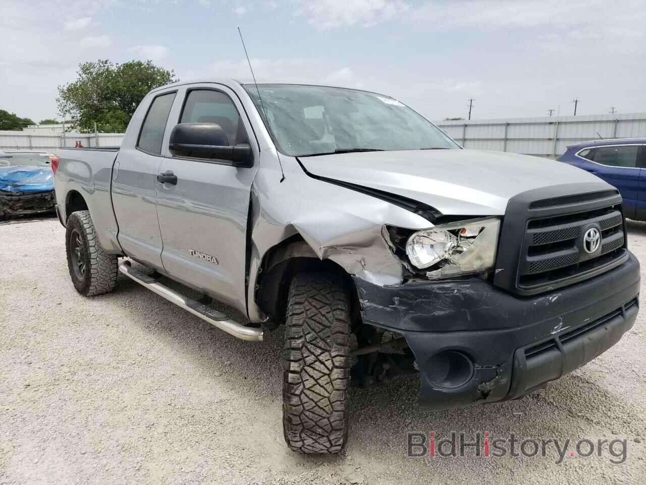 Photo 5TFRM5F19CX048990 - TOYOTA TUNDRA 2012