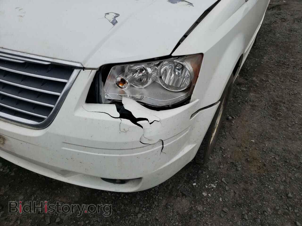 2008 CHRYSLER MINIVAN - VIN: 2A8HR54P88R141194 - Фото 9