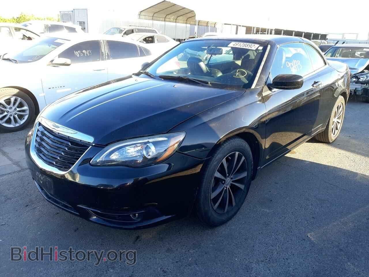 2011 CHRYSLER 200 - VIN: 1C3BC8EG6BN600018 - Фото 2
