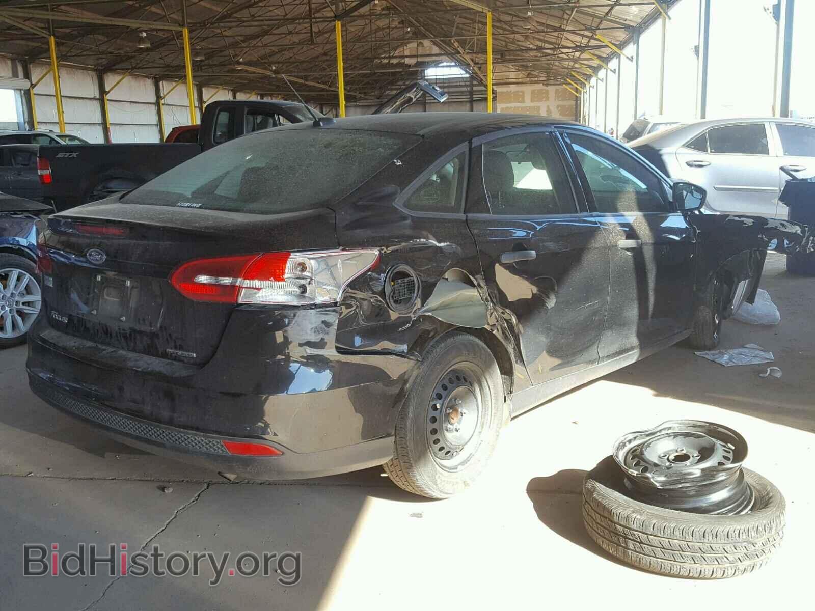 2016 FORD FOCUS - VIN: 1FADP3E2XGL402180 - Photo 4