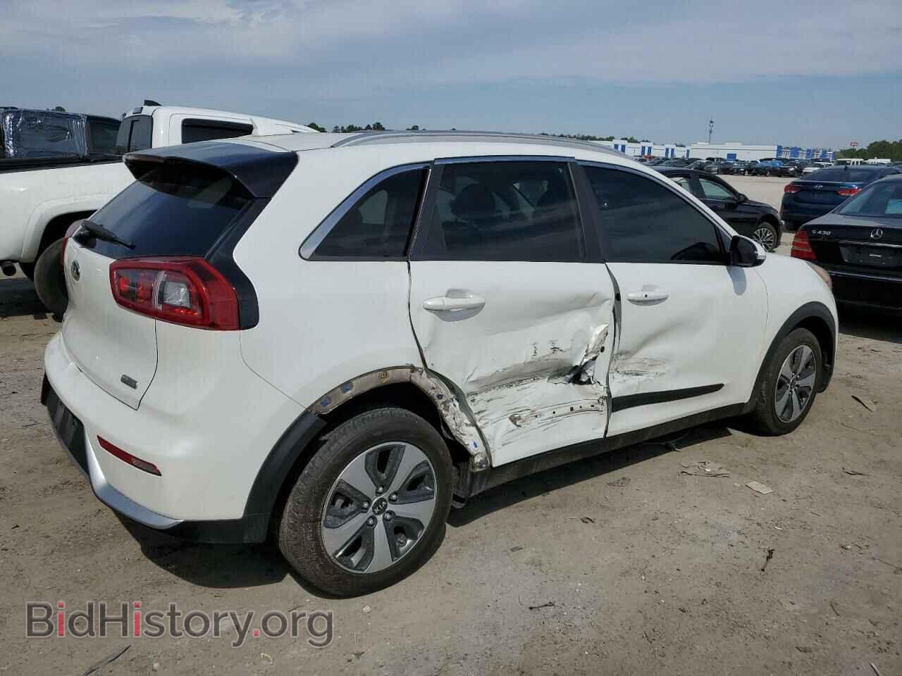2017 KIA NIRO - VIN: KNDCC3LCXH5051838 - Фото 3