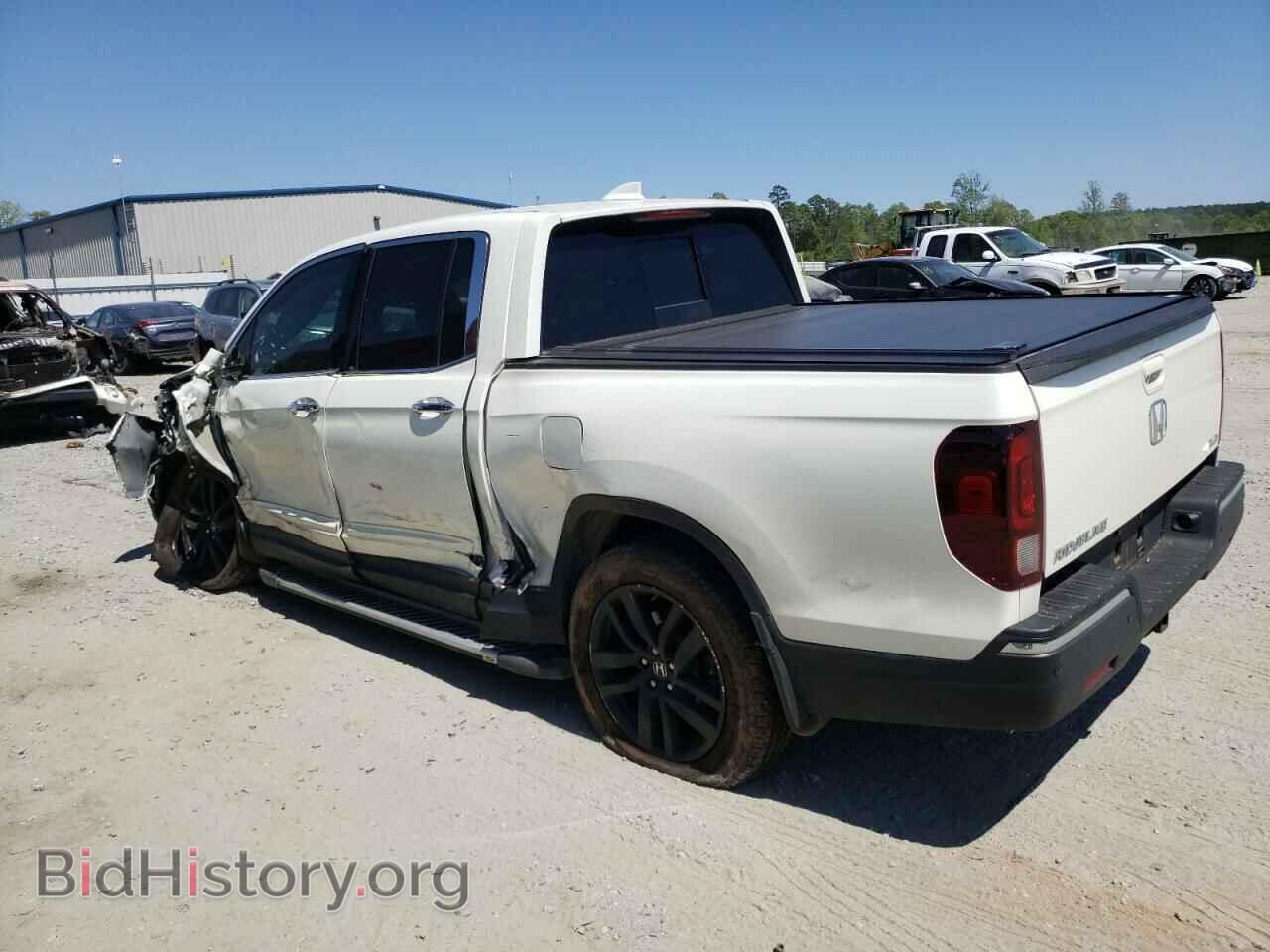 2019 HONDA RIDGELINE - VIN: 5FPYK3F77KB032197 - Фото 2