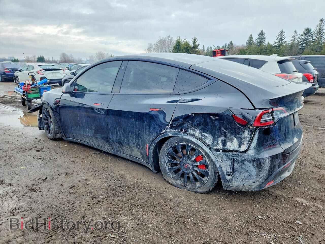2022 TESLA MODEL Y - VIN: 7SAYGDEF5NF379611 - Photo 2