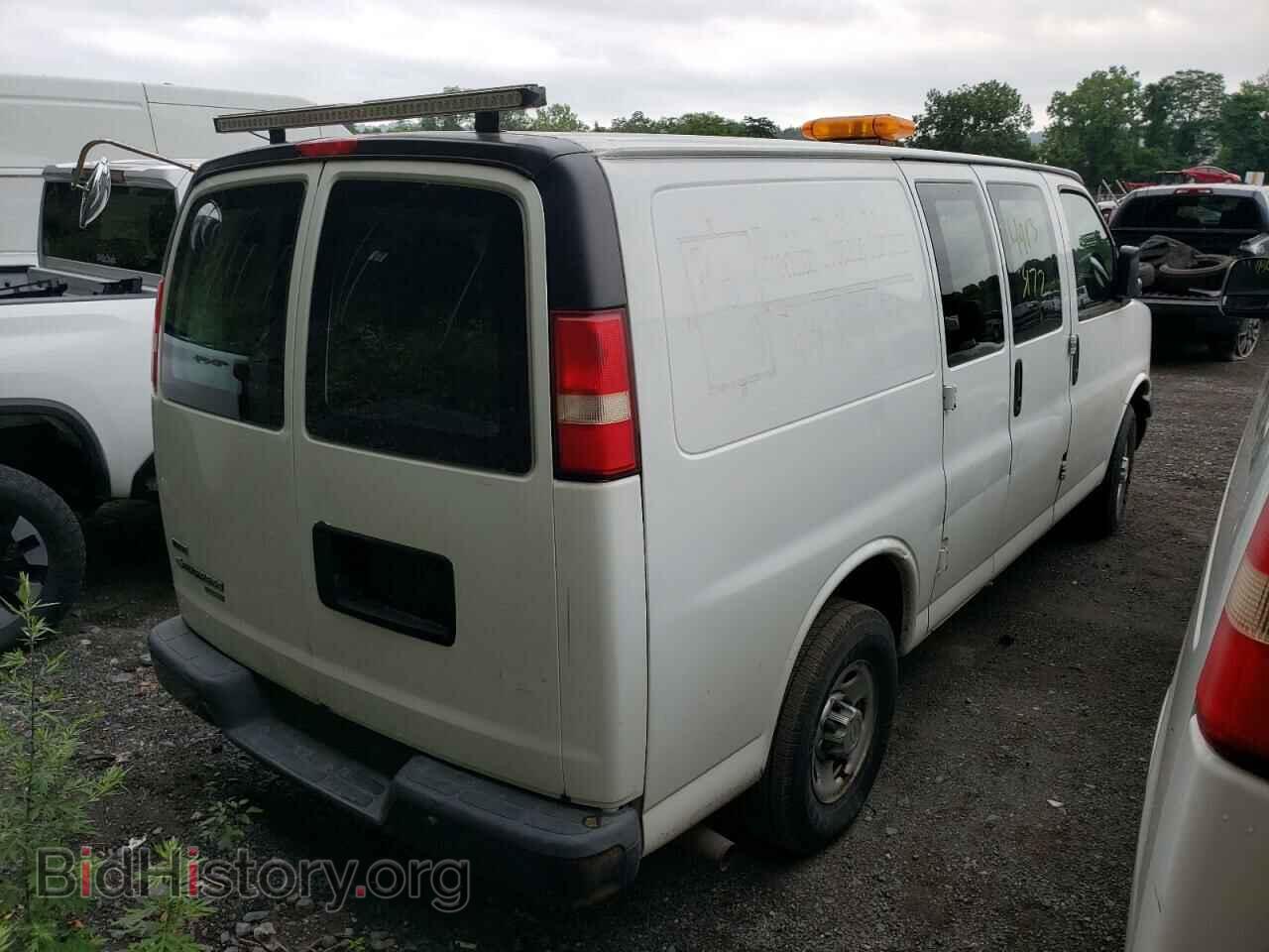 2011 CHEVROLET EXPRESS - VIN: 1GCWGFCA9B1105601 - Фото 4