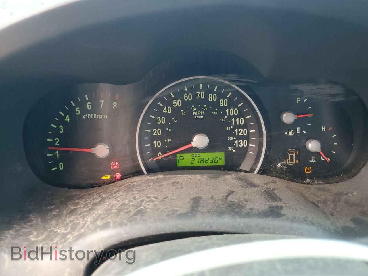 2007 KIA All Models - VIN: KNDMB233076142384 - Photo 9