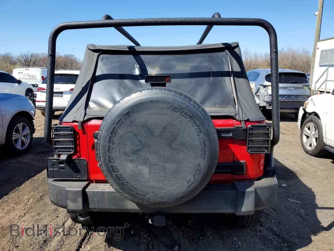 2011 JEEP WRANGLER - VIN: 1J4AA2D14BL627604 - Фото 6