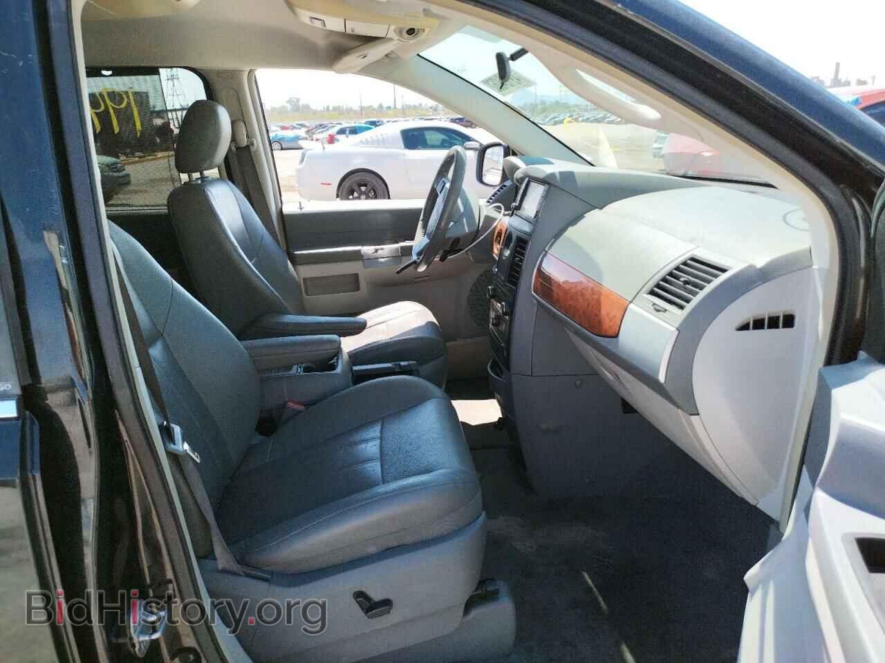 2008 CHRYSLER MINIVAN - VIN: 2A8HR54P38R675106 - Фото 5