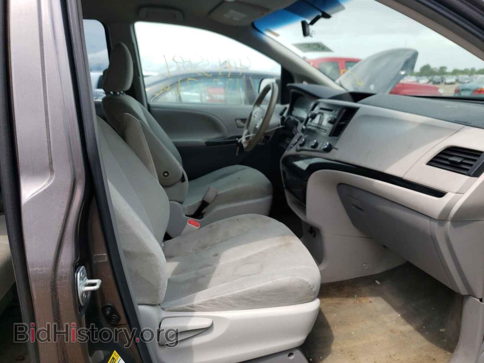 2012 TOYOTA SIENNA - VIN: 5TDKA3DC3CS010809 - Фото 5