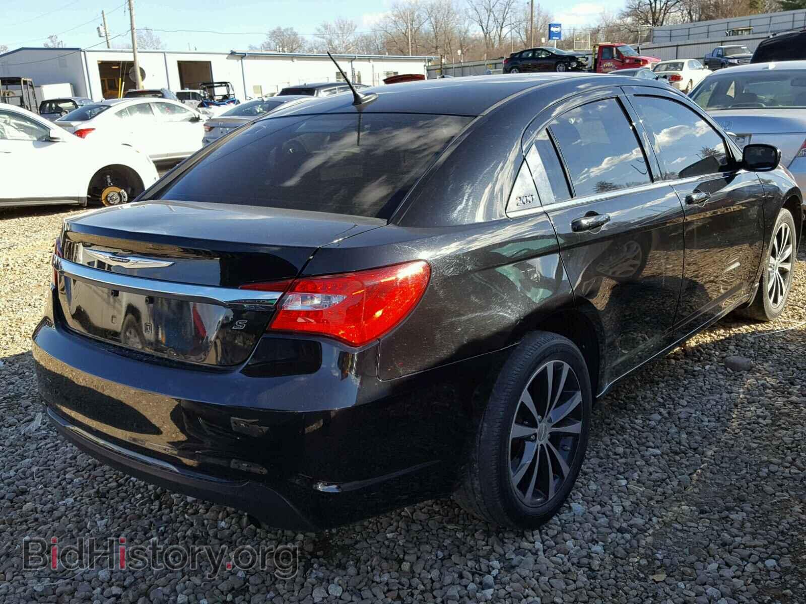 2013 CHRYSLER 200 - VIN: 1C3CCBBB7DN660628 - Фото 4